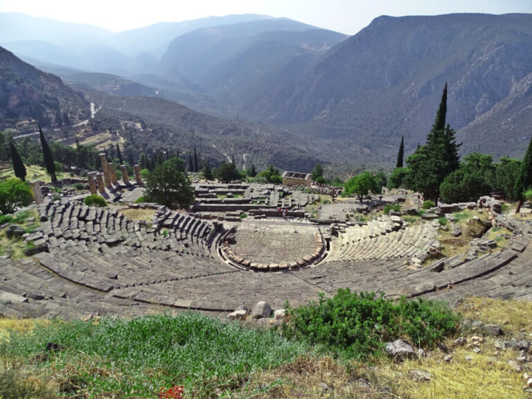 Qué ver en Delfos, Grecia: - Guía imprescindible con imágenes